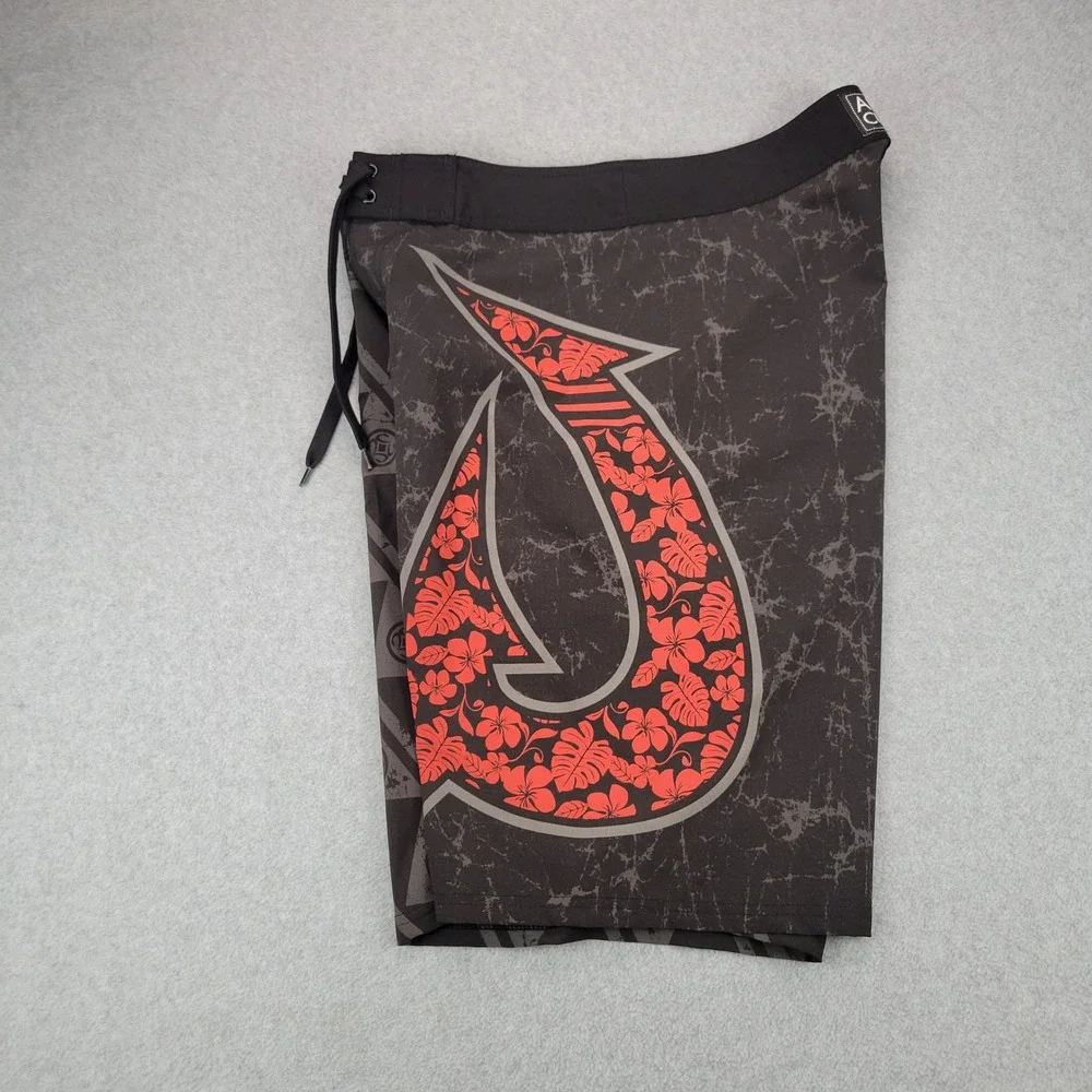 MauiBuilt Board Shorts Mens 32 Black Red Tribal Fishhook Floral Surf Trunks